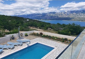 Villa Anna with pool