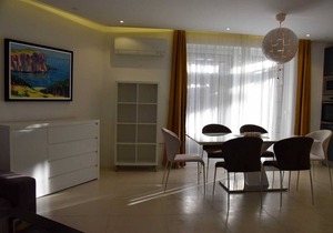 Villa Art Gallery apartment 2