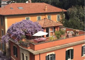 Villa Blanc House