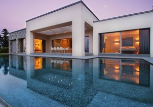 Villa Camilla - Four Bedroom Villa, Sleeps 8