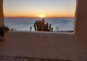 "Villa Casa Pinosierra" with Sea View, Pool, Wi-Fi, Garden & Terrace