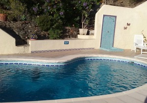 "Villa Casa Pinosierra" with Sea View, Pool, Wi-Fi, Garden & Terrace