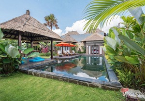 Villa Cendrawasih B 4BR