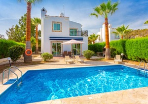 Villa Chrysanthemum