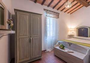 Villa Colombaia 10 - Three Bedroom Villa, Sleeps 10