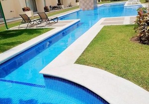VILLA CON ALBERCA CON PLAYAS CERCANAS ACAPULCO DIAMANTE