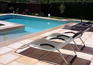 Villa de 4 chambres a La Gaude avec piscine privee terrasse amenagee et WiFi a 8 km de la plage