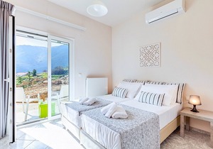 Villa Di Giorgio | Private Heated Pool