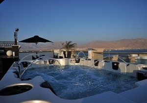 VILLA DIAMOND ***** Lotus B 1st floor balcony + roof terrace 160 m2. Eilat ISRAEL