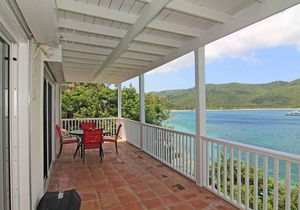 Villa Eau Claire - Magens Bay Affordable Beachfront Villa