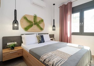 Villa Eleonas with private swimming pool