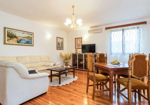 Villa Emanuela (IPC100) by Interhome