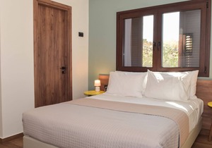 Villa FOS in Kefalas, private pool, Mountain View, 3BR, 3BT
