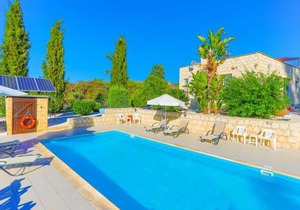 Villa Georgios Rafaela