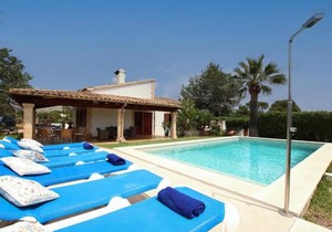 Villa GERANIOS