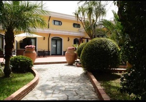 Villa Gialla