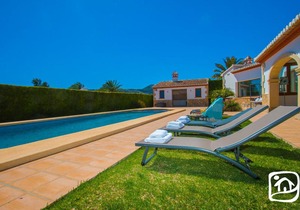 Villa Harmony by Abahana Villas