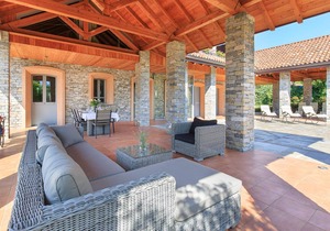Villa Il Grotto - Three Bedroom Villa, Sleeps 8