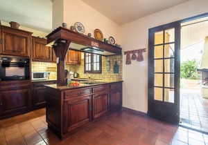 Villa in Beaufort with Pool & Views