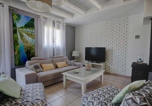 Villa in Beaufort with Private Pool