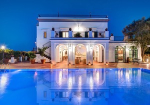 Villa in Colli Di Fontanelle with 5 bedrooms sleeps 10