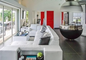 Villa Iris | Ocean View - Located in Tropical Grand Cul de Sac with Private Pool