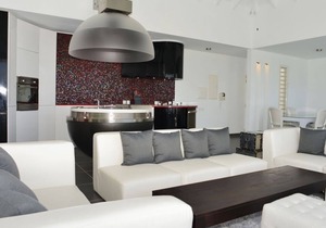 Villa Iris | Ocean View - Located in Magnificent Grand Cul de Sac with Private Pool