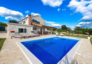 Villa Jerolim, 3 bedroom, 2 bathroom, private pool, garden, privacy, rural