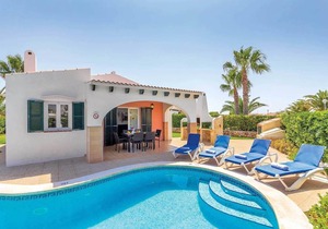 Villa Juana: Large Private Pool, A/C, WiFi
