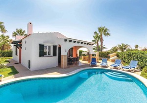 Villa Juana: Large Private Pool, A/C, WiFi