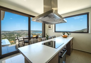 Villa Kedria with heated pool
