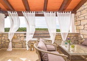 Villa Kluni by Rent Istria