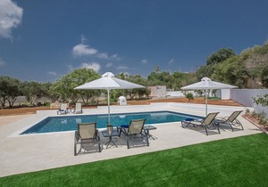Villa Konnos View, Stunning 6BDR Villa with Private Pool, Close to Konnos Beach