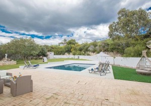 Villa Konnos View, Stunning 6Bdr Villa With Private Pool, Close To Konnos Beach