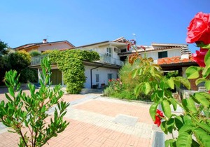 Villa La Rosa by Interhome