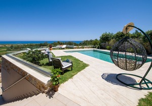 Villa Lady Dafni with private heated pool