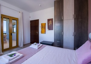 Villa Lady Dafni with private heated pool