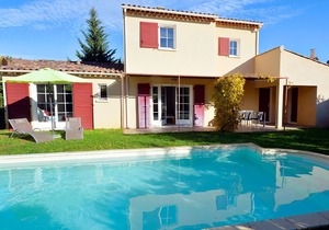 Villa Le Clos Savornin 8p Domaine in Saint-Saturnin-Lès-Apt