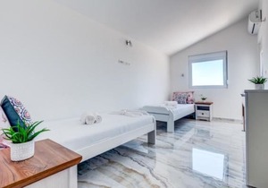 Villa Leona with Private Pool in Sutomore