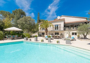 Villa Lucia - with infinity pool