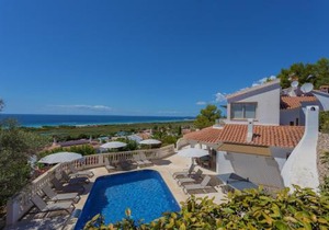 Villa Maitreya By MENORCARENTALS