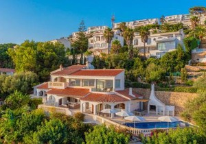 Villa Maitreya By MENORCARENTALS