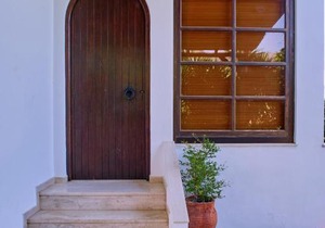 Villa Manthos - Traditional Mansion