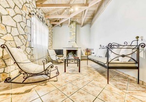 Villa Marathonisi with private pool