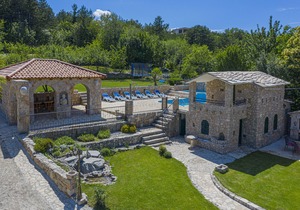 Villa Marchelina Grubine - Beautiful stone villa with 2 pools