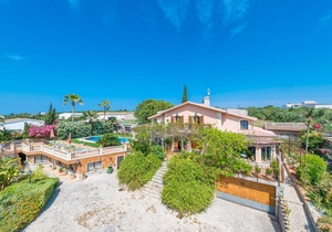 VILLA MARJALS