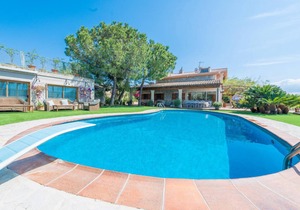 VILLA MARJALS