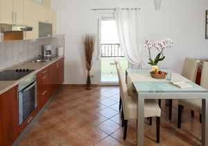 Villa Matija **** SWIMMING POOL HEATED, WiFi, NEAR THE BEACH, QUIET