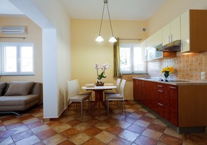 Villa Matija **** SWIMMING POOL HEATED, NEAR THE BEACH, WiFi, PARKING