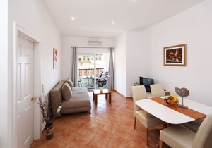 Villa Matija **** SWIMMING POOL HEATED, NEAR THE BEACH, WiFi, PARKING